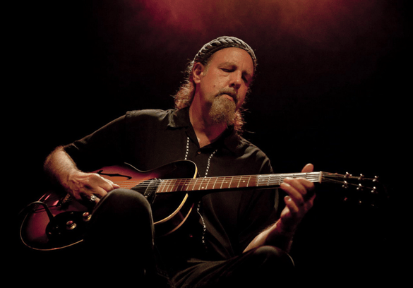 Sir Richard Bishop apresenta 'Hillbilly Ragas' Jooklo Duo - Galeria Zé ...